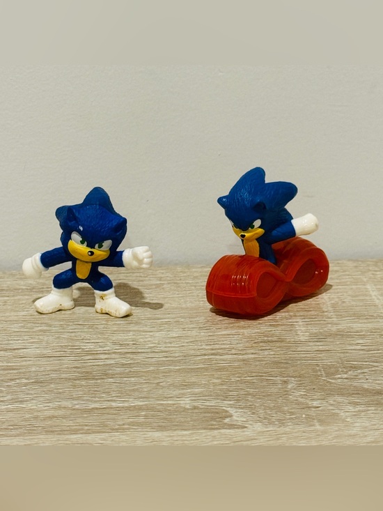 McDonald's Other - Lot of 2 McDonald's Sonic The Hedgehog 2 Happy Meal Toys (2022) Action Figures